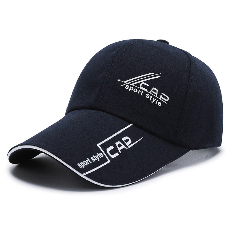 Sombrero informal con ala curva y letras parasol